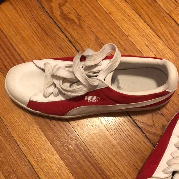 Men’s Puma Customized Sneakers - Picture 2 of 5